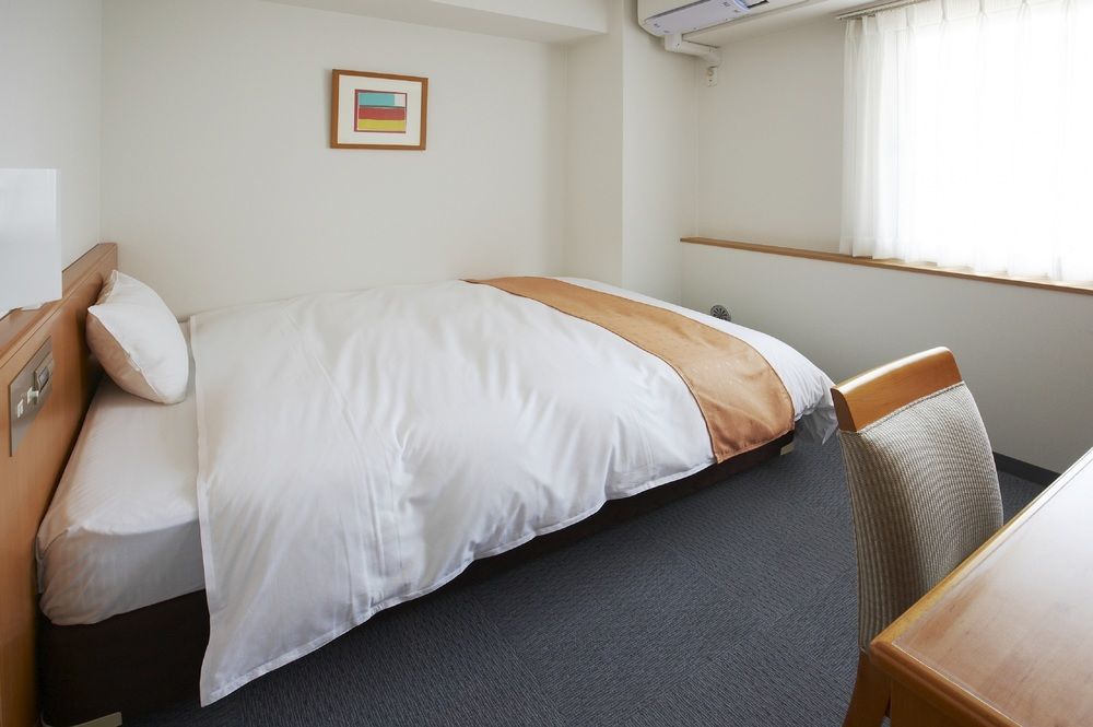 Chisun Inn Osaka Hommachi Room photo